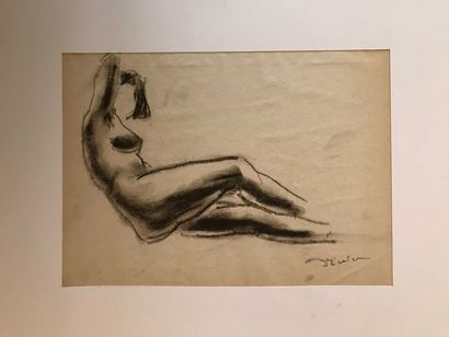 null Léon Ernest DRIVIER Etude d’une femme allongée Fusain sur papier 18,5 x 27 cm...