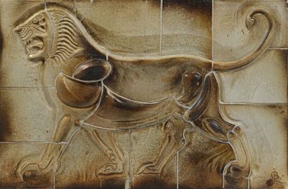 null 271 Fresque en céramique dans le goût des lions babyloniens. 66 x 100 cm