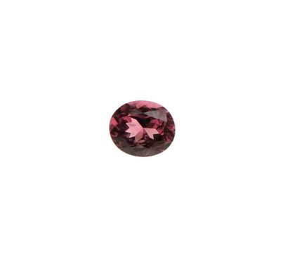 null Spinelle naturel violet. Poids : 3,68 ct Avec certificat. 