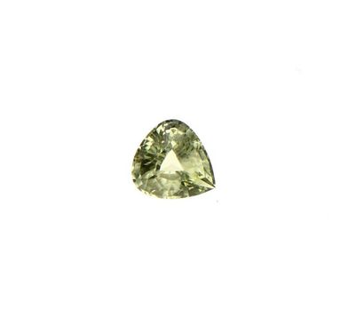 null Saphir jaune. Poids : 1,26 ct