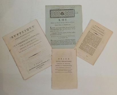 null 27. [CRAFTSMEN - WORKERS] Set of 7 brochures. 
Textile, tanners, wigmakers,...