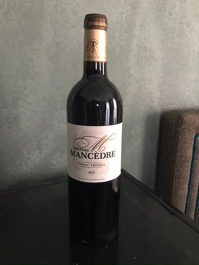 null BORDEAUX Château Mancedre Pessac-Léognan, 2015 4 bouteilles de vin rouge.