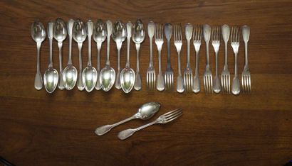 null Twelve silver plated metal cutlery with a silver plated centrepiece, model in...