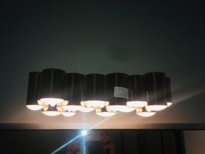null Pair of wall and ceiling lights with multiple tubes in silver plated plastic.
L:...