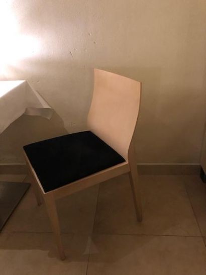 null Suite of ten chairs in light wood, black fabric seat, modernist style.
Work...
