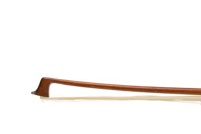 null 
Violin bow made by Eugène Cuniot dit Cuniot Hury around 1920.

Pernambuco stick,...