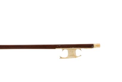 null 
Cramer model violin bow circa 1775 by Nicolas DUCHAINE I. Superb amourette...
