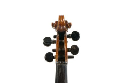 null 
Joli violon fait par Joseph Lacombe à Mirecourt vers 1870/1875 portant une...