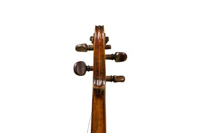 null 
German violin from the 1900s-1920s, non-threaded back and top, very good condition...