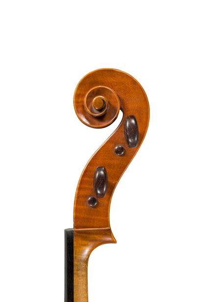 null 5. Violoncelle fait par Amédée Dieudonné à Mirecourt vers 1930. Revu et corrigé...