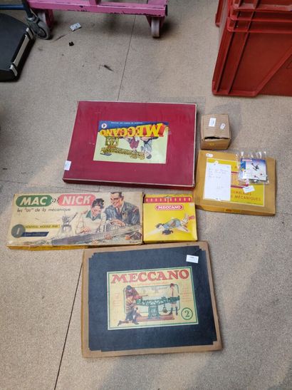 null Various MECCANO games box n° 2 and box n° 4 - MAC and NICK.