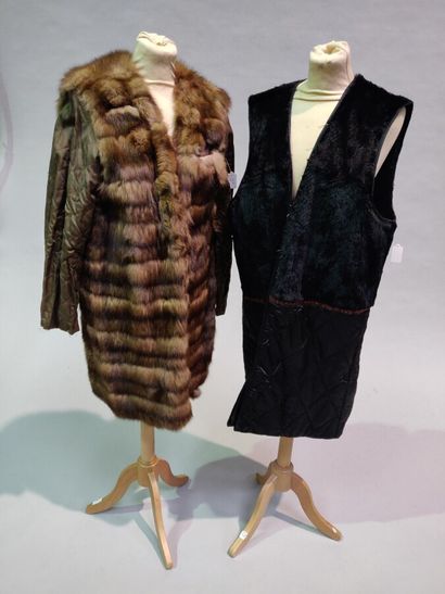null *Batch made up of 6 patchwork pelisse interiors of Marmot, Pastel Mink, Full...