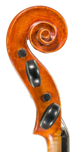 null 
Joli violon italien fait par Araldo Di Bernardini à Nice en 1940 dont il porte...