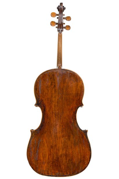 null 
Très intéressant violoncelle de L'école de Venise fait vers 1730 dans l'entourage...