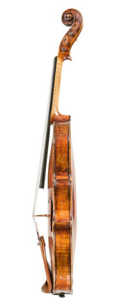 null 
Very interesting violin made by Vincenzo Sannino in Naples around 1905-1906...