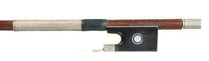null 
Ordinary violin bow made of bee wood, ebony and nickel silver frog. Apocryphal...