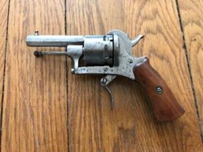 Pinfire revolver type LEFAUCHEUX Cal. 7 mm...