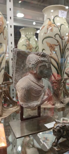 null 
GANDARA

« Bouddha », fragment de fresque. 

16cm x 13cm


