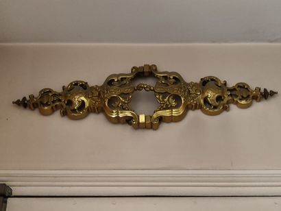 null Paire de chenets en bronze doré, style Louis XIV.

H : 36 cm.