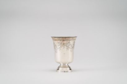 Silver tulip tumbler (950/1000th) with engraved...