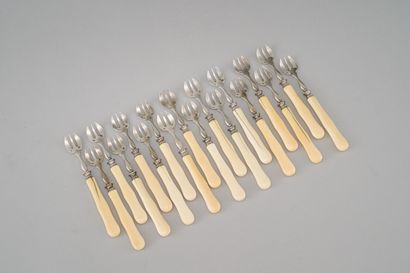 Suite of eighteen silver oyster forks (950/1000th),...
