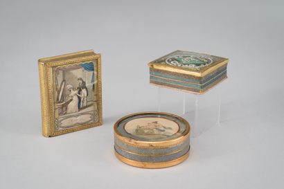 null Set of three praline boxes, one in the form of a book with an engraving marked...