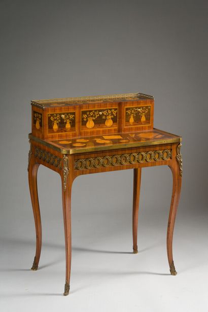 null 96. Emmanuel Alfred BEURDELEY (called Alfred II)

Happiness desk with inlaid...