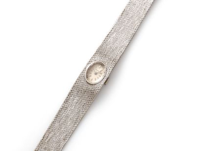 null 53. Ladies' watch bracelet in white gold (750/1000th). Mechanical movement brand...