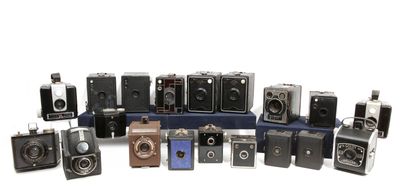 Camera. Set of about twenty boxes of various...