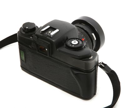 null Appareil photographique. Boitier Leitz Leica R-E n°1750769 avec objectif Leitz...