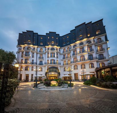 null 
Escapade romantique au coeur du " Petit Paris " à l'Epoque Hotel (Roumanie)



Propriété...
