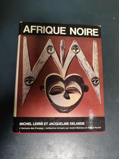 9. Michel LERIS and Jacqueline DELANGE, Afrique

Black...