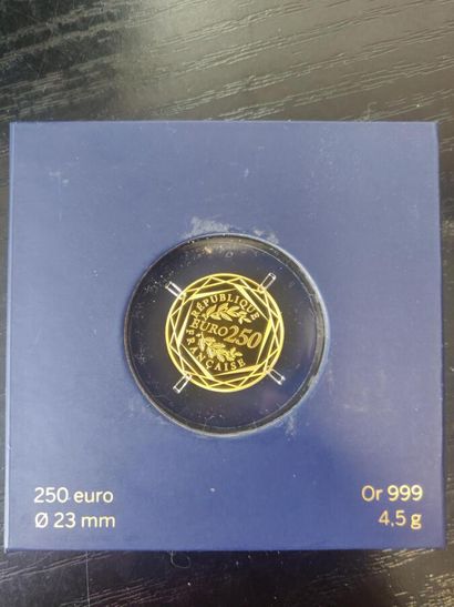 null 82. Pièce de 250 € en or 999/1000 Monnaie de Paris.

Diam. : 23 mm.

Poids :...