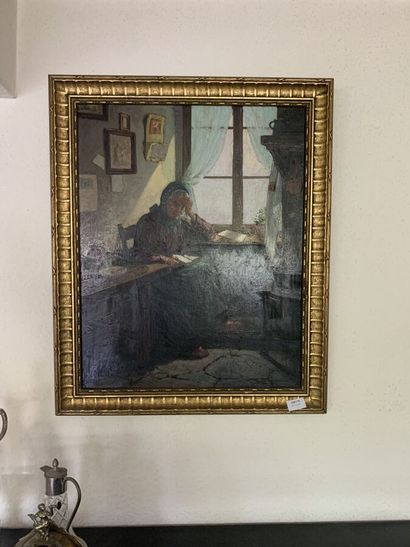 null « Femme lisant » 

Toile vers 1930	

57 x 45 cm