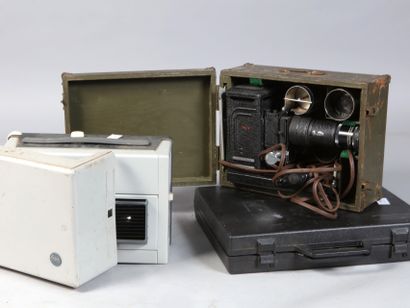 null Cinema, cinematographic equipment. Set of two various projectors. In wooden...