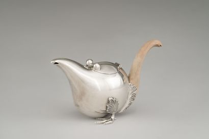 Silver (800/1000th) bird's eye jug, the catch...