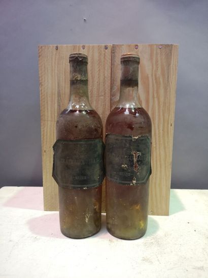 null 108. 2 bottles Château GUIRAUD - 1er Cc Sauternes

1920. Stained and damaged...