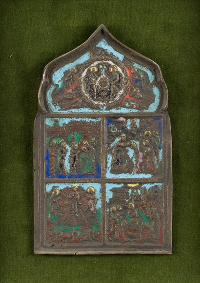 null 120. Lot of four icons of travel in bronze, mounted on velvet panels

on velvet...