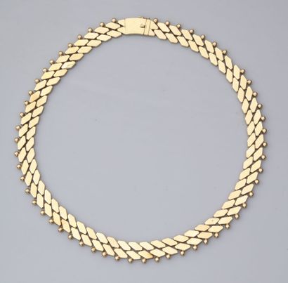 24. Ribbon necklace in 18K (750) gold, articulated...