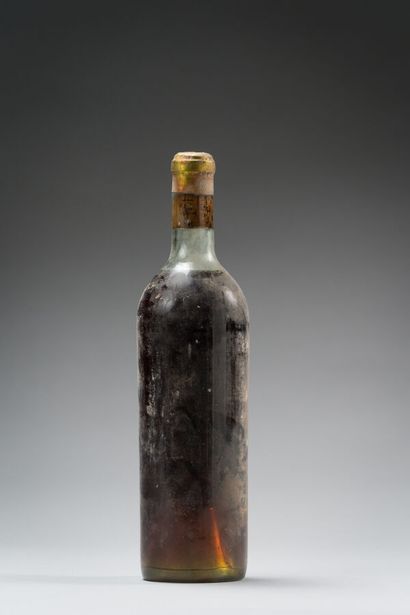 null 112. 1 bottle Château SIGALAS RABAUD - 1er Cc

Sauternes. Illegible label, shoulder...