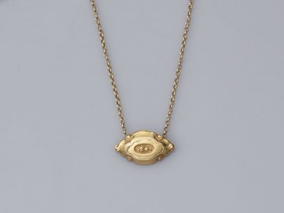 15. Small chain in yellow gold 750/1000 with...