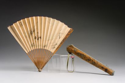 null CHINA

Paper fan, one side painted with ink and colors of a sage on his mule,...
