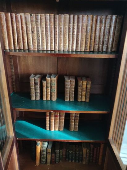 null Lot de livres reliés XVIIIe siècle. Rousseau, Paul et Virginie etc.