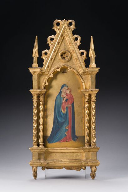 null 14. ITALIE
 Vierge à l'enfant
 Peinture sur panneau, cadre gothique.
 26 x 13...