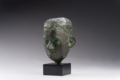null 47. 1 CARON
Head of a man, 61
 Bronze with a shaded brown-green patina, signed...