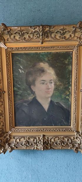 null Juliette LUMIERE Fin du XIXème siècle
« Portrait de femme aux besicles »
Huile...