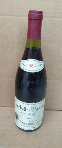 null 1 Bouteille Chambolle Musigny, 1er cru, 1984,
Édouard Delaunay.
