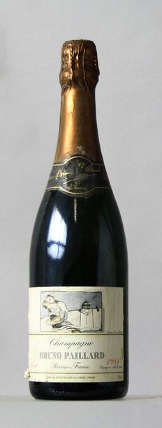 null 1 bouteille CHAMPAGNE BRUNO PAILLARD 1985 Etiquette légèrement tachée.