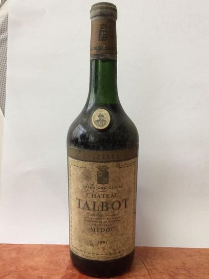 null 1 bouteille CHÂTEAU TALBOT 5é GCC - St. Julien 1961
 Etiquette sale, niveau...