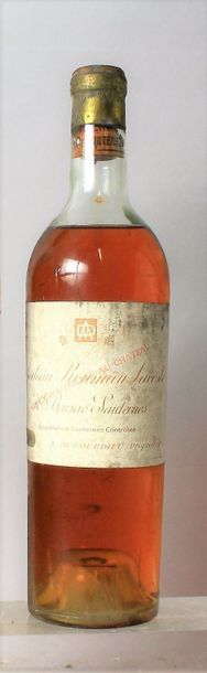 null 1 bouteille CHÂTEAU ROUMIEU LACOSTE - Sauternes 1952
Etiquette légèrement tachée,...